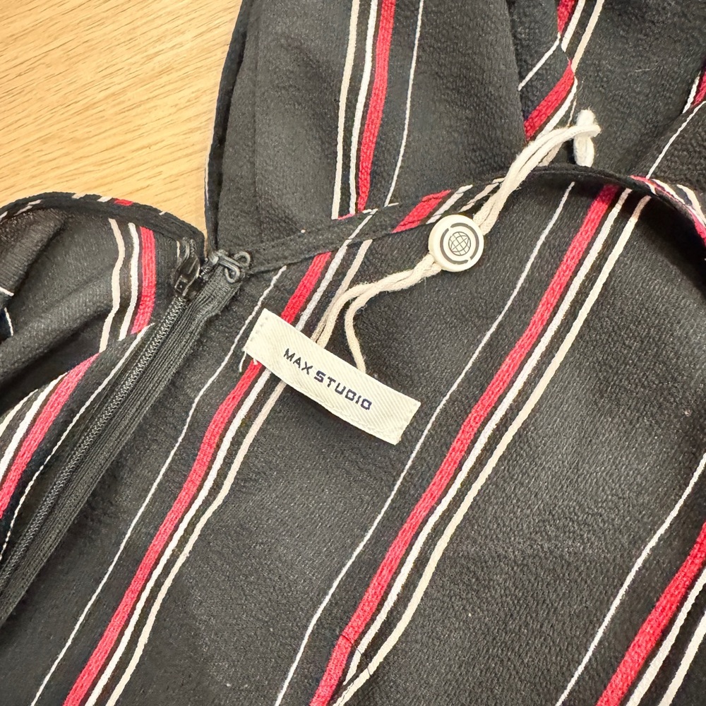 Striped Jumpsuit - Picture 5 of 7